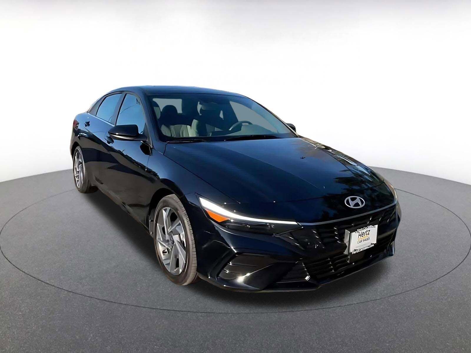 Thumbnail: 2025 Hyundai Elantra - 2