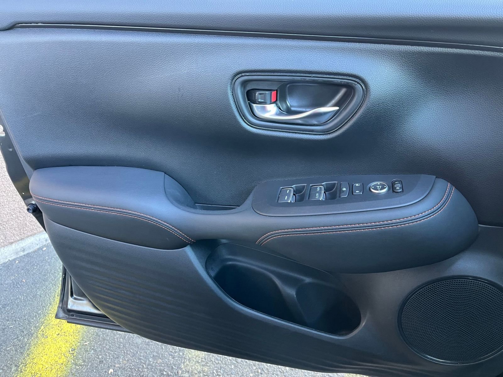 Thumbnail: 2025 Honda HR-V - 18