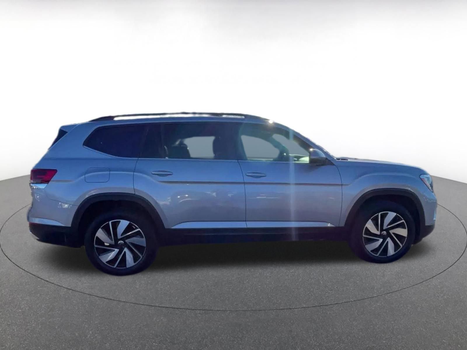 Thumbnail: 2025 Volkswagen Atlas - 16