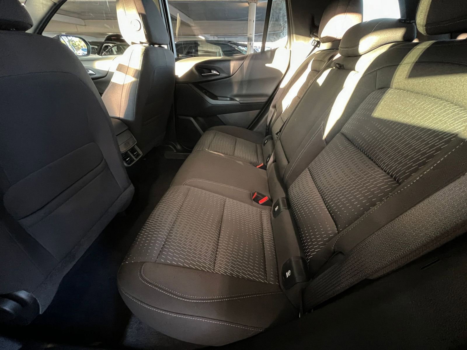 Thumbnail: 2025 Chevrolet Equinox - 25