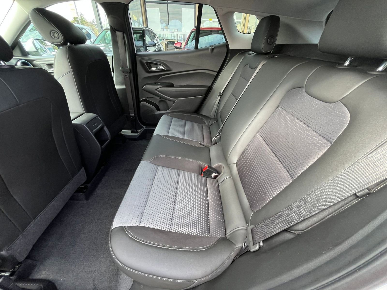 Thumbnail: 2025 Chevrolet Trax - 27