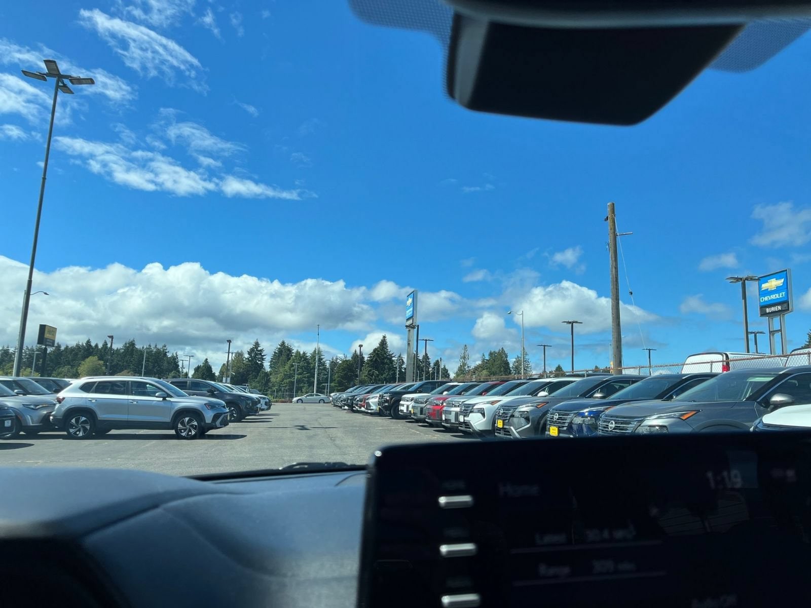 Thumbnail: 2023 Toyota Sienna - 14