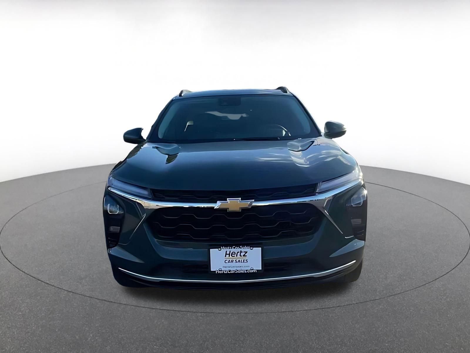 Thumbnail: 2025 Chevrolet Trax - 4