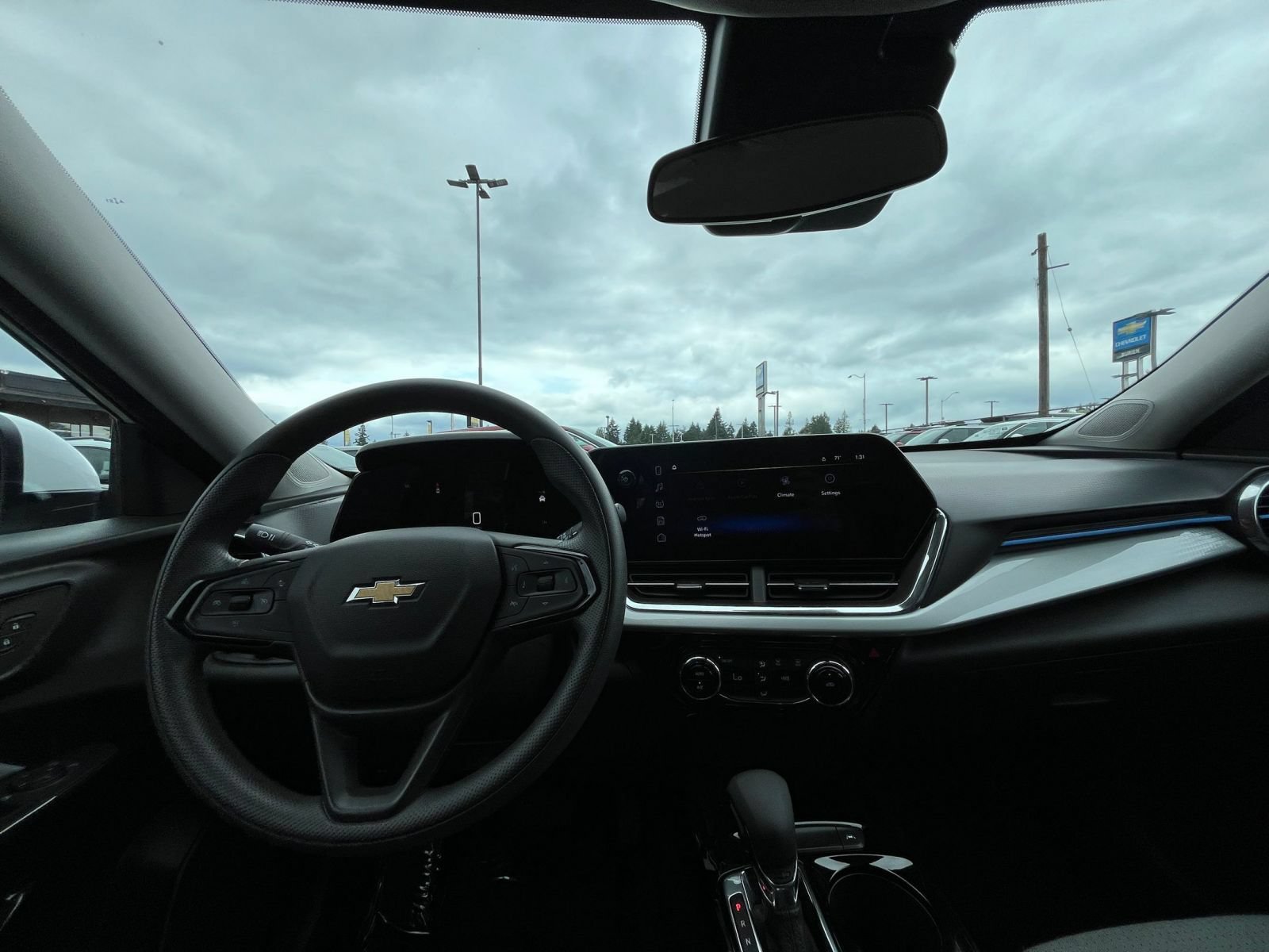 Thumbnail: 2025 Chevrolet Trax - 33