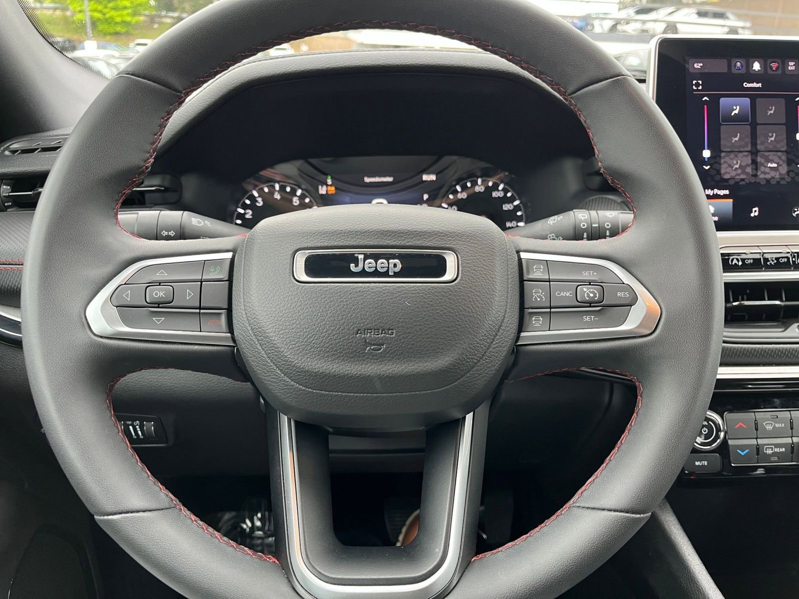 Thumbnail: 2025 Jeep Compass - 28