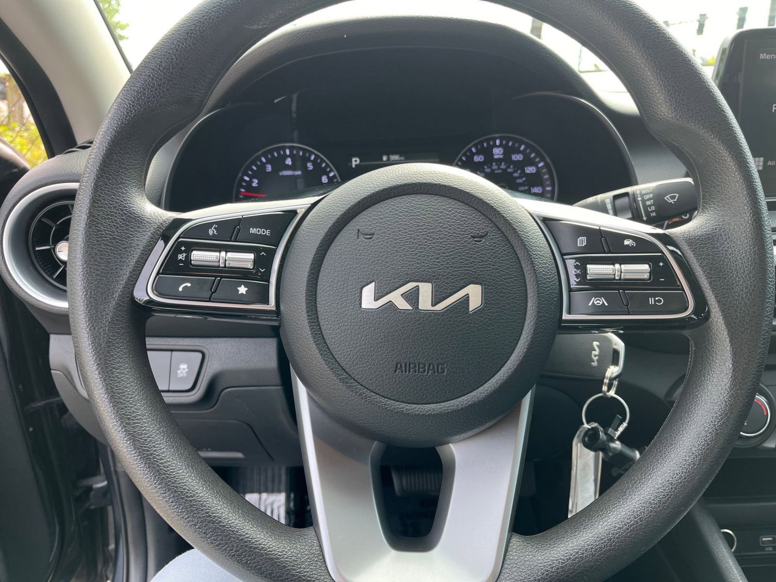 Thumbnail: 2024 Kia Forte - 28
