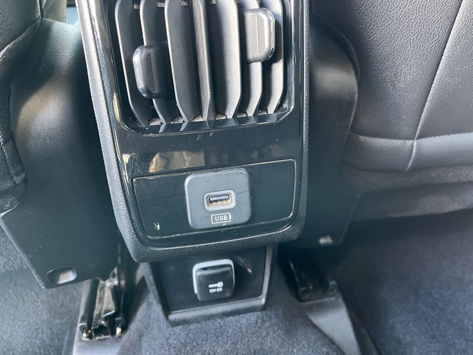 Thumbnail: 2025 Jeep Compass - 23