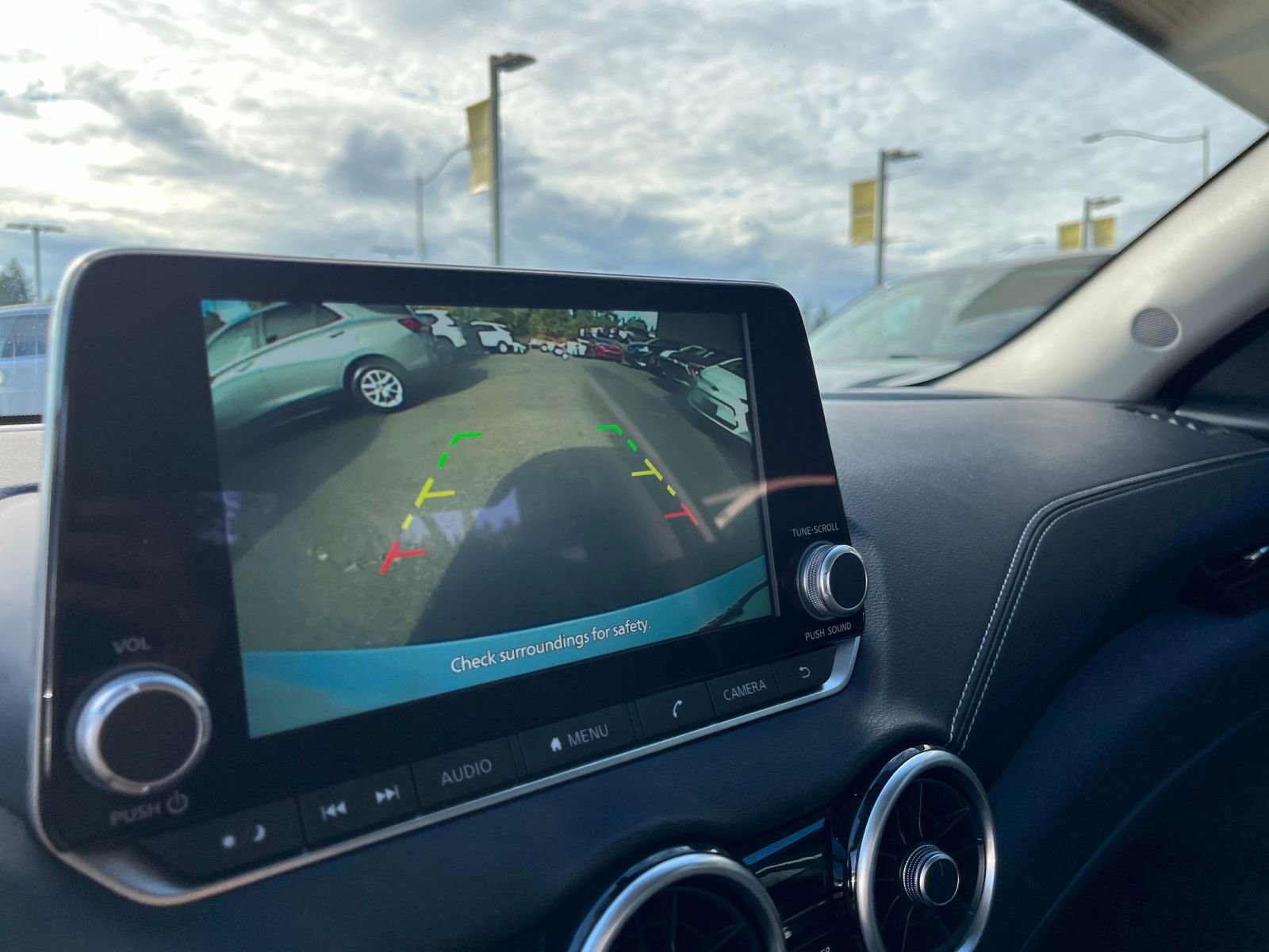 Thumbnail: 2024 Nissan Sentra - 17