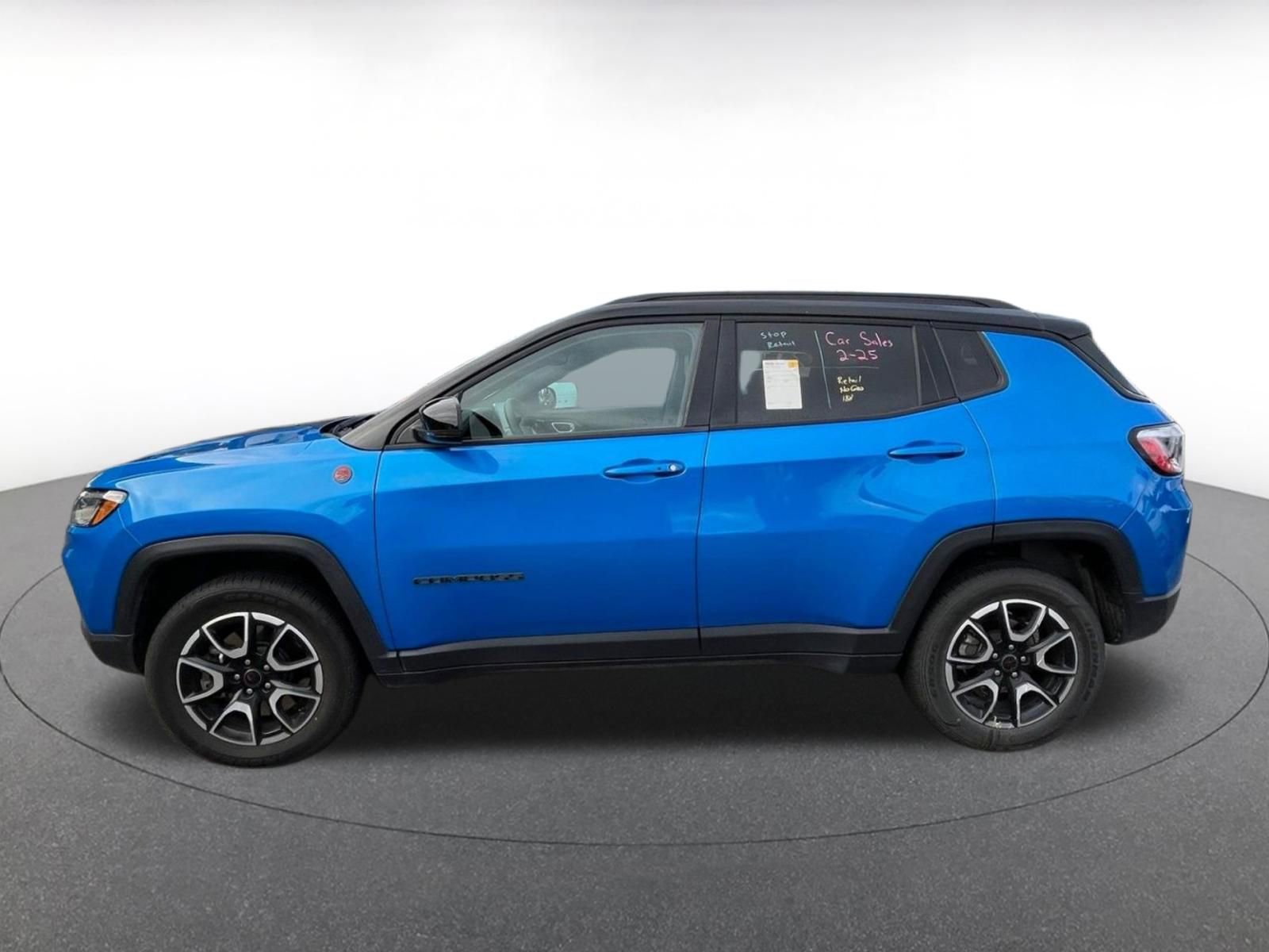 Thumbnail: 2025 Jeep Compass - 4
