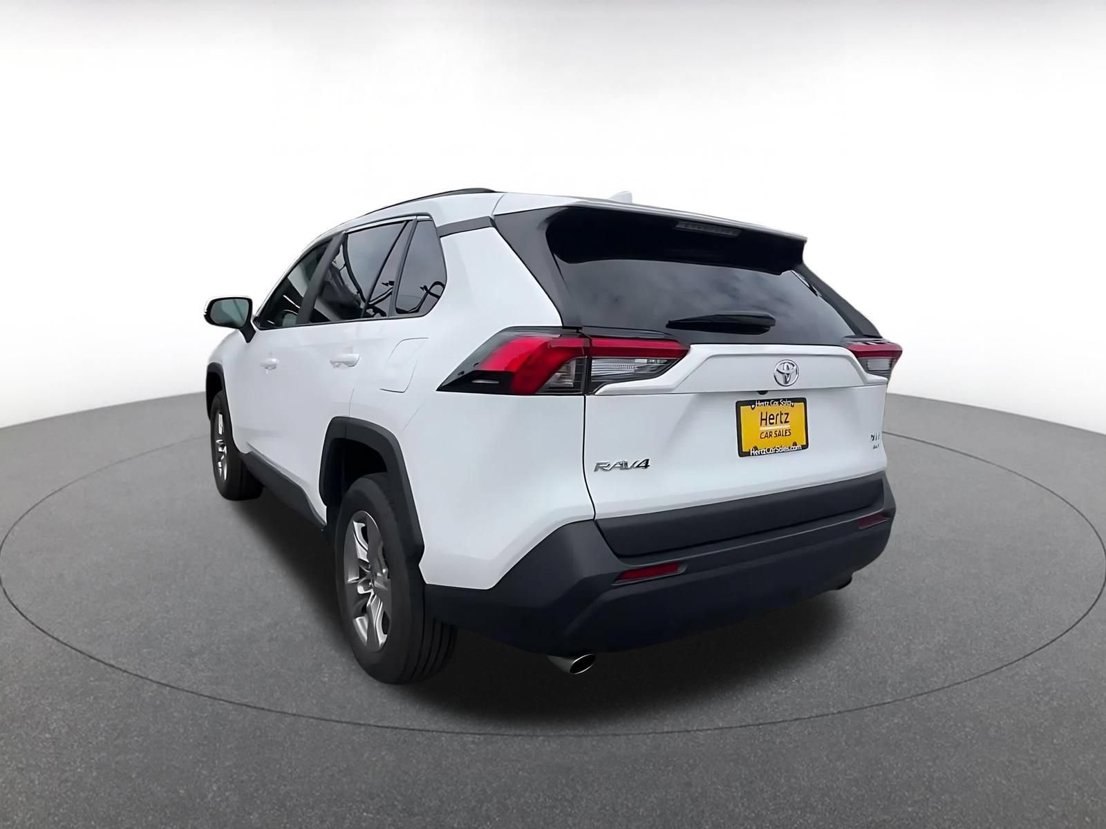 Thumbnail: 2025 Toyota RAV4 - 11