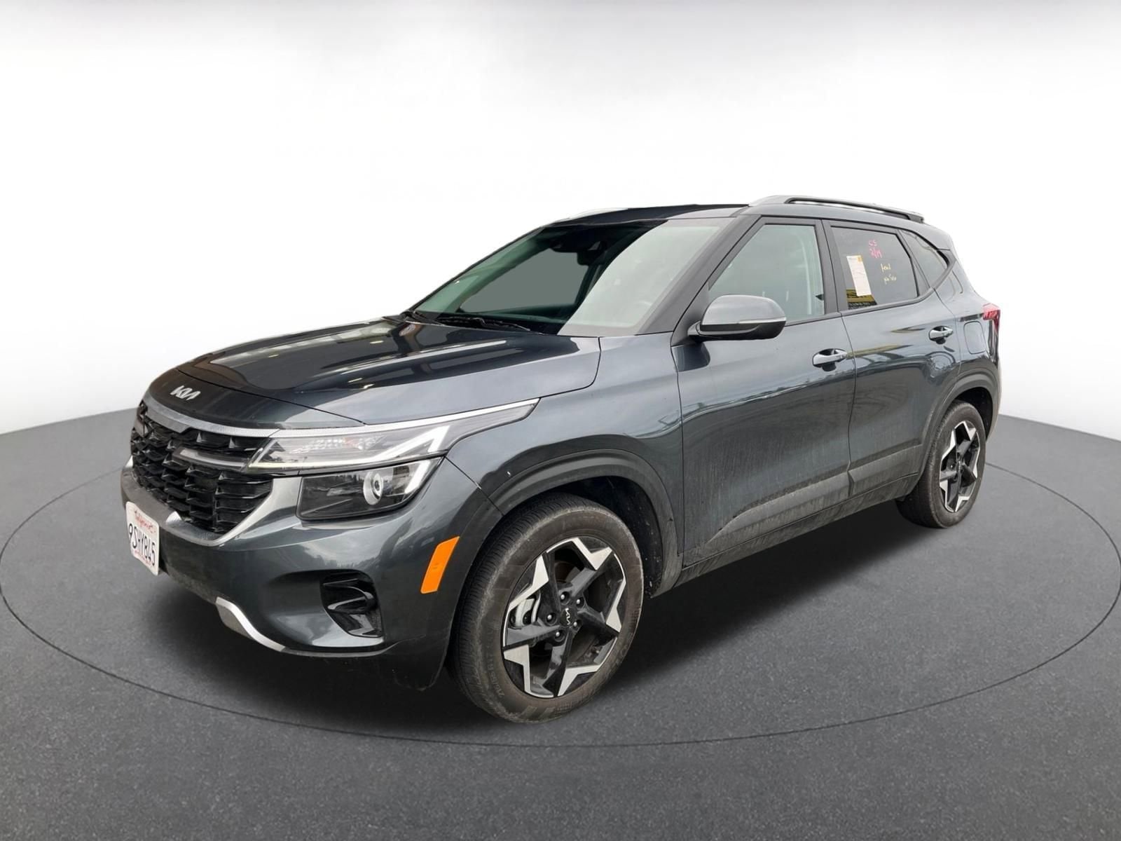 Thumbnail: 2025 Kia Seltos - 3