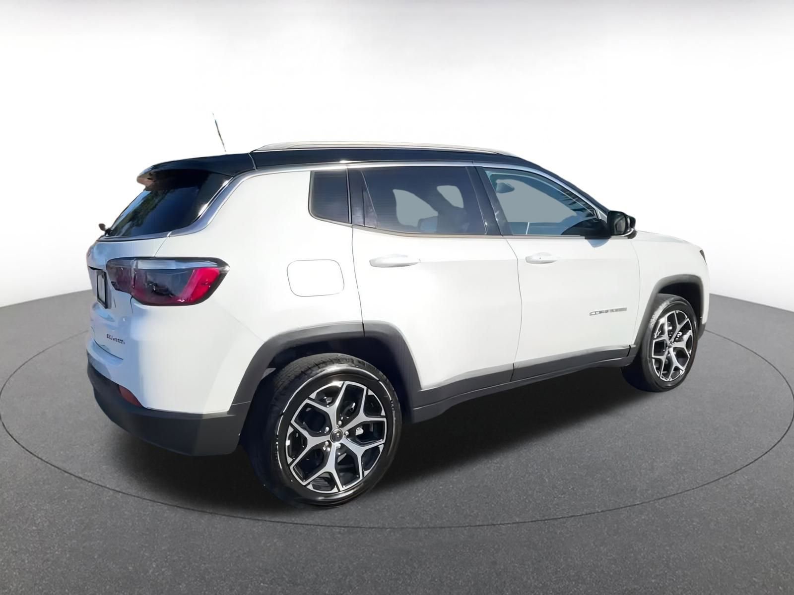 Thumbnail: 2025 Jeep Compass - 12