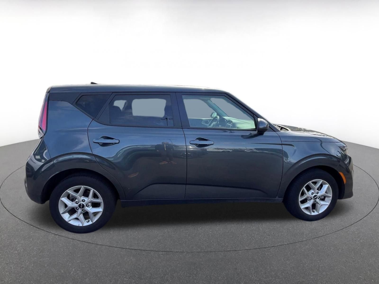 Thumbnail: 2025 Kia Soul - 10