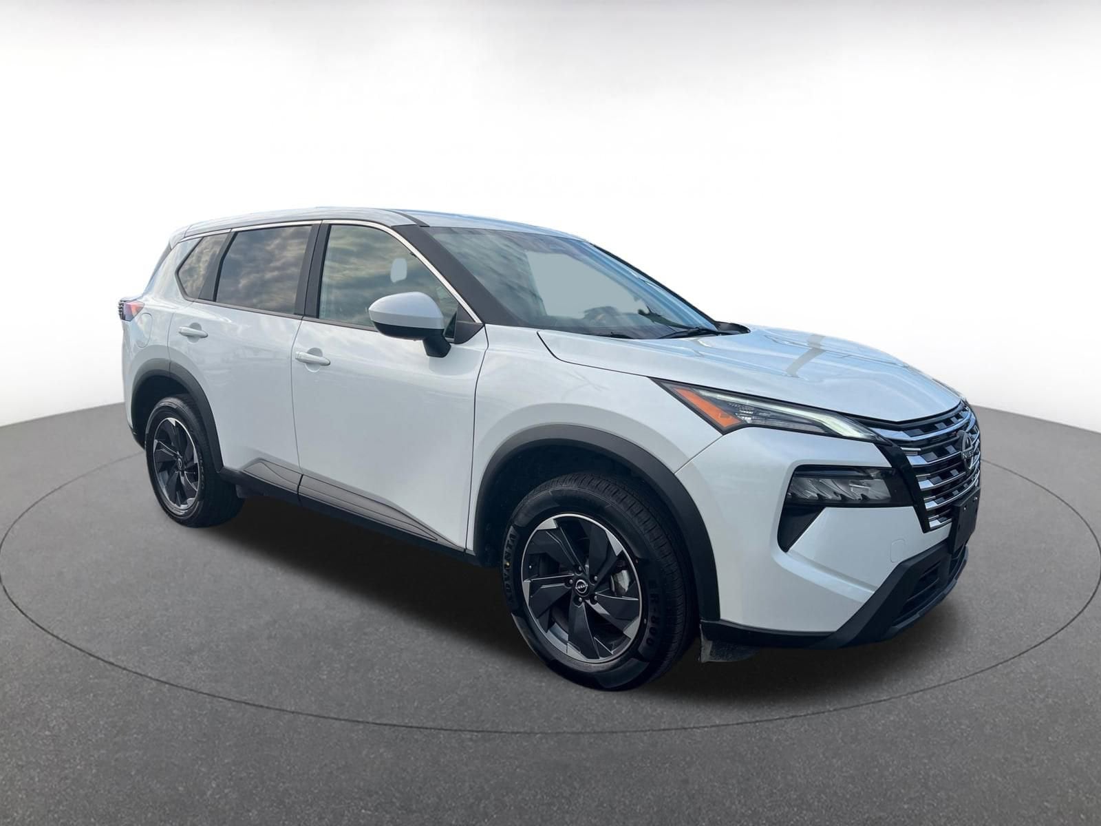 Thumbnail: 2024 Nissan Rogue - 1