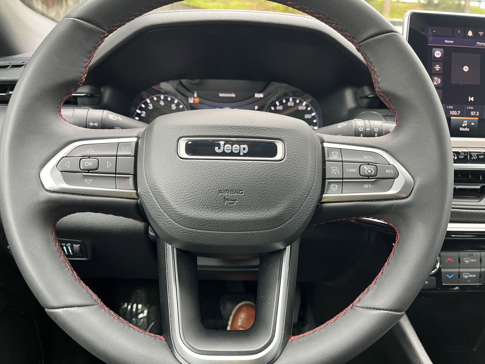 Thumbnail: 2025 Jeep Compass - 28