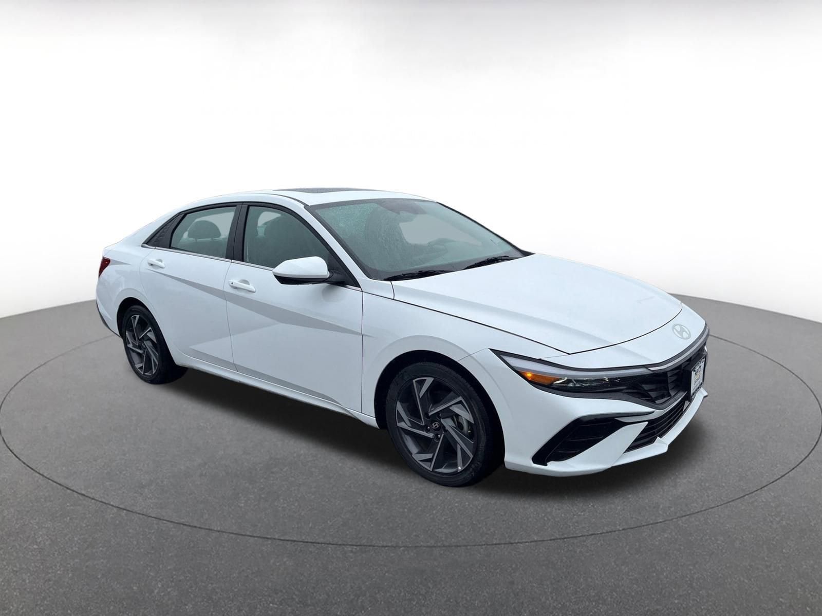 Thumbnail: 2025 Hyundai Elantra - 1