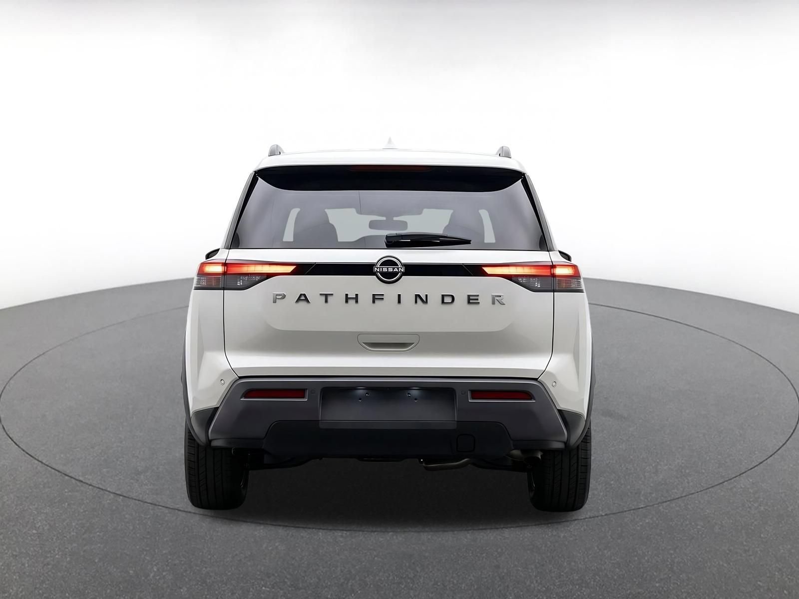 Thumbnail: 2025 Nissan Pathfinder - 8