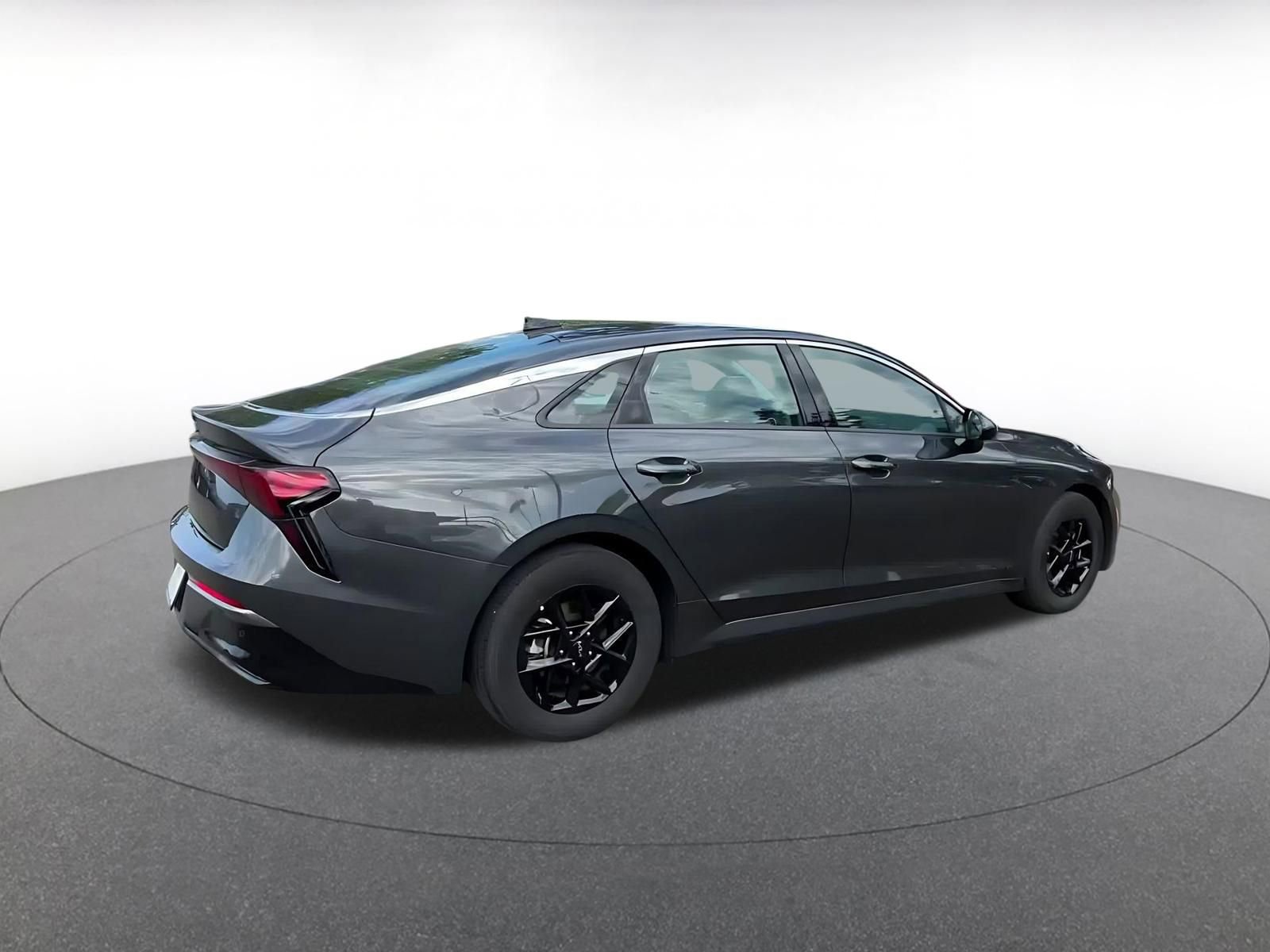 Thumbnail: 2025 Kia K5 - 15