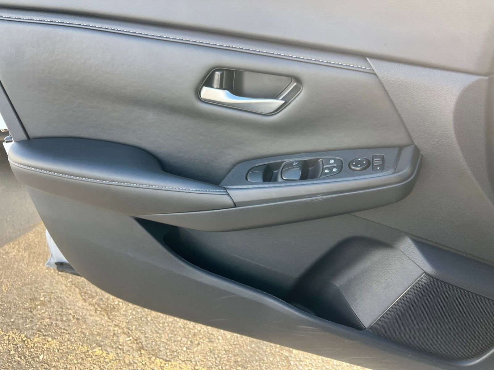 Thumbnail: 2024 Nissan Sentra - 20