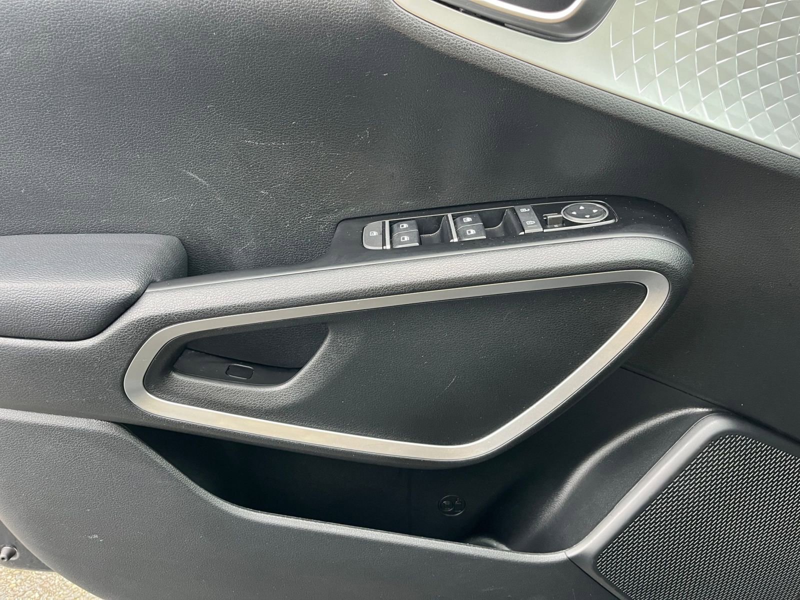 Thumbnail: 2025 Kia Soul - 18