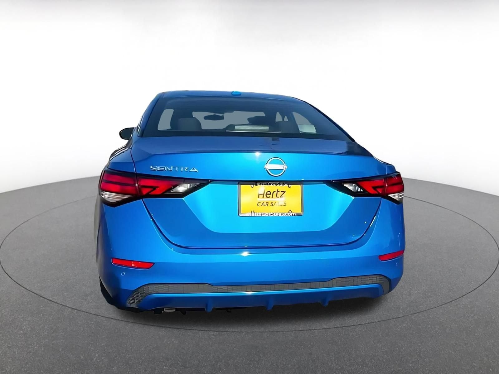 Thumbnail: 2025 Nissan Sentra - 10