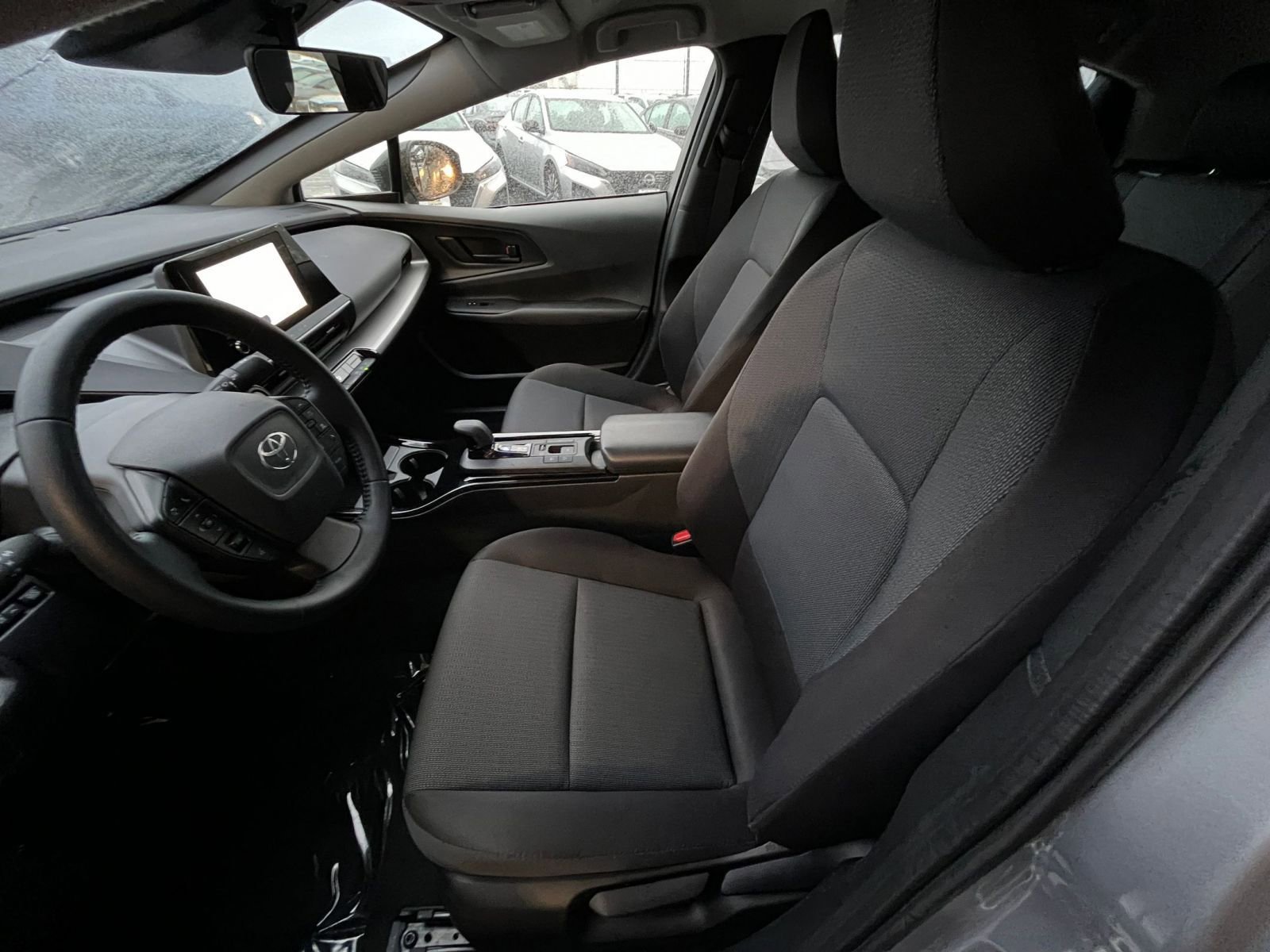 Thumbnail: 2025 Toyota Prius - 27