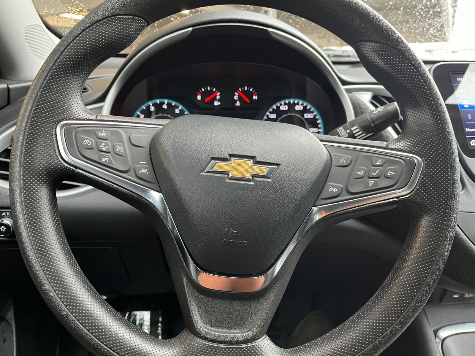 Thumbnail: 2023 Chevrolet Malibu - 28