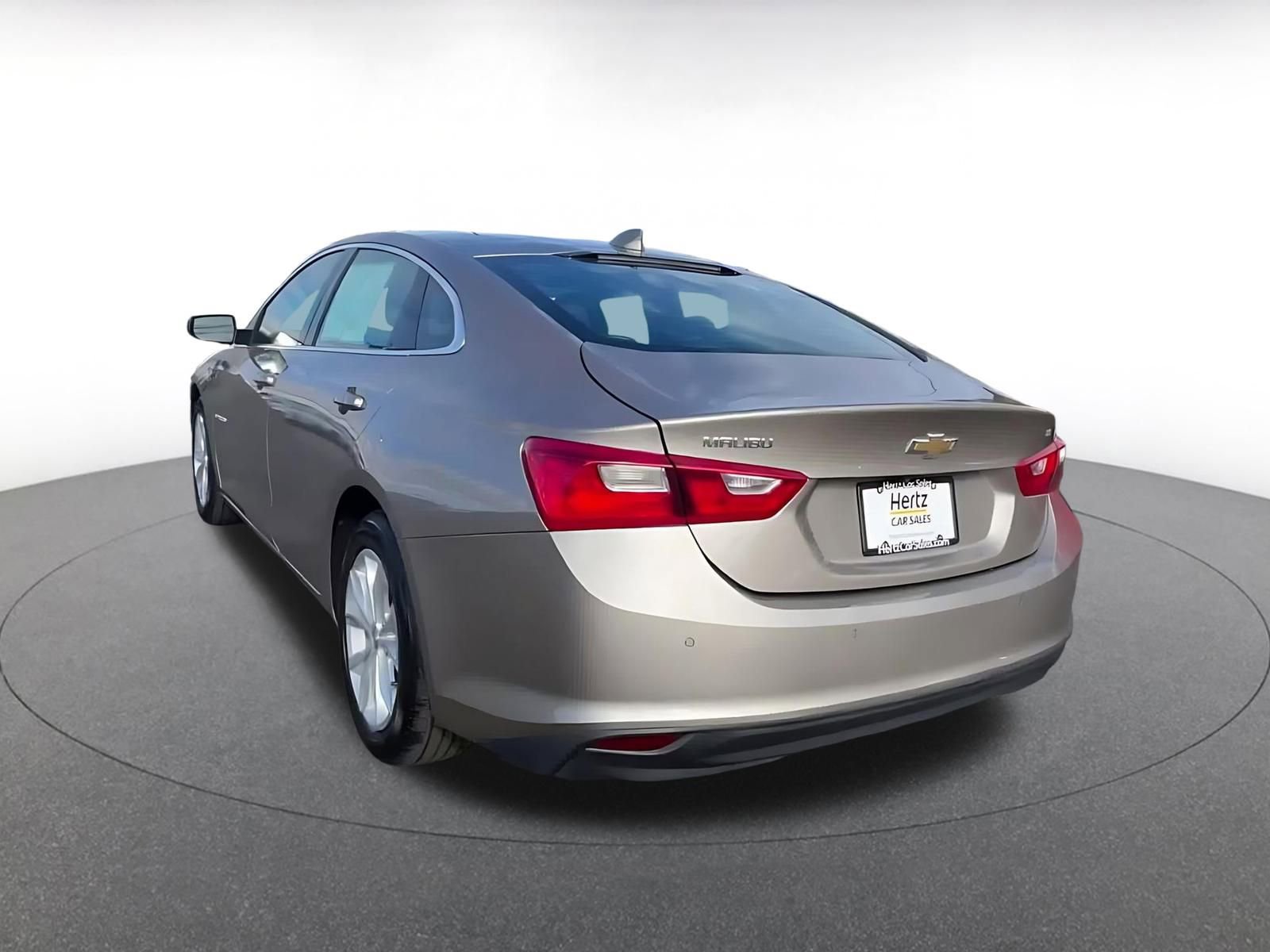 Thumbnail: 2024 Chevrolet Malibu - 11