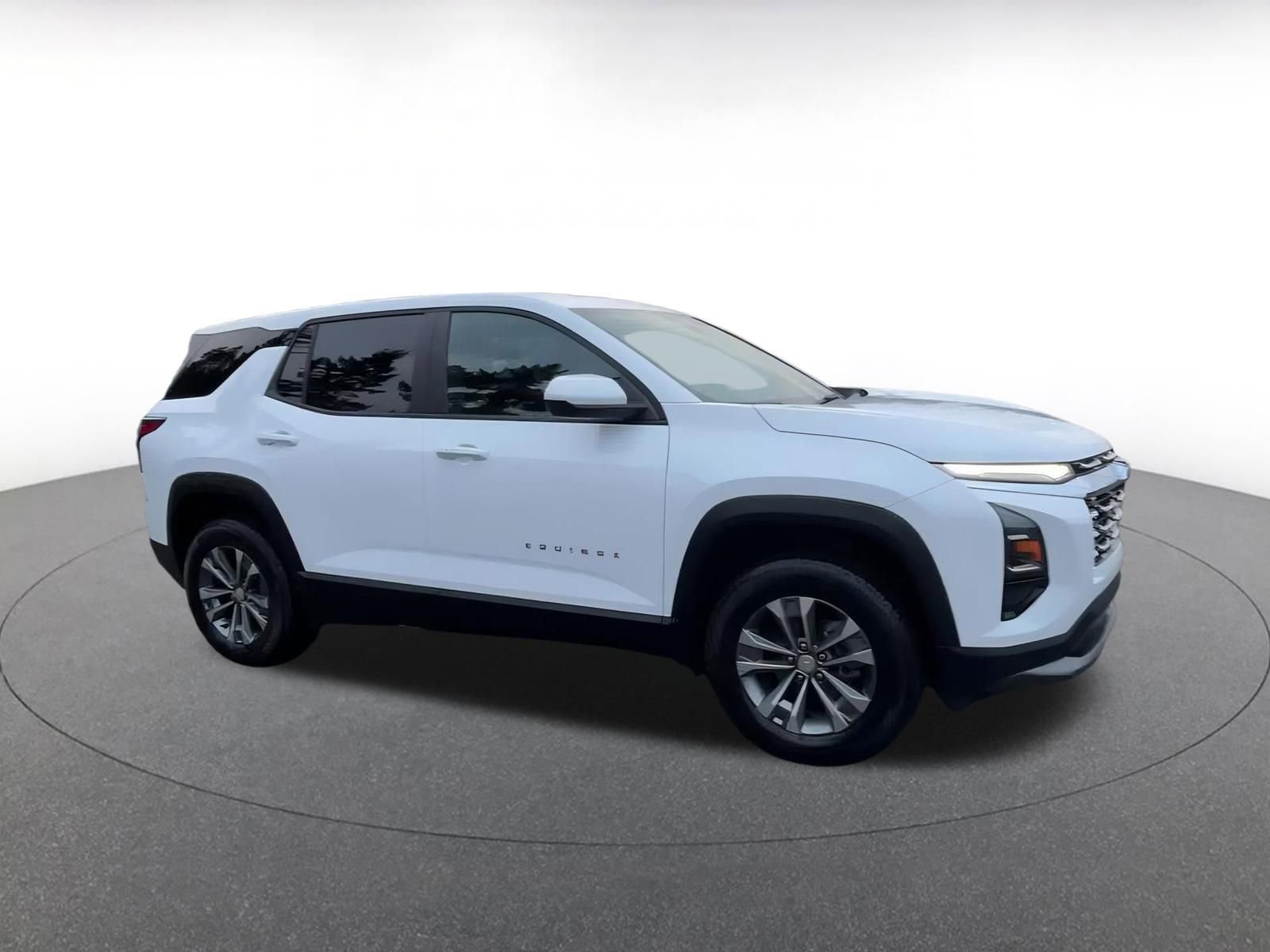 Thumbnail: 2025 Chevrolet Equinox - 2