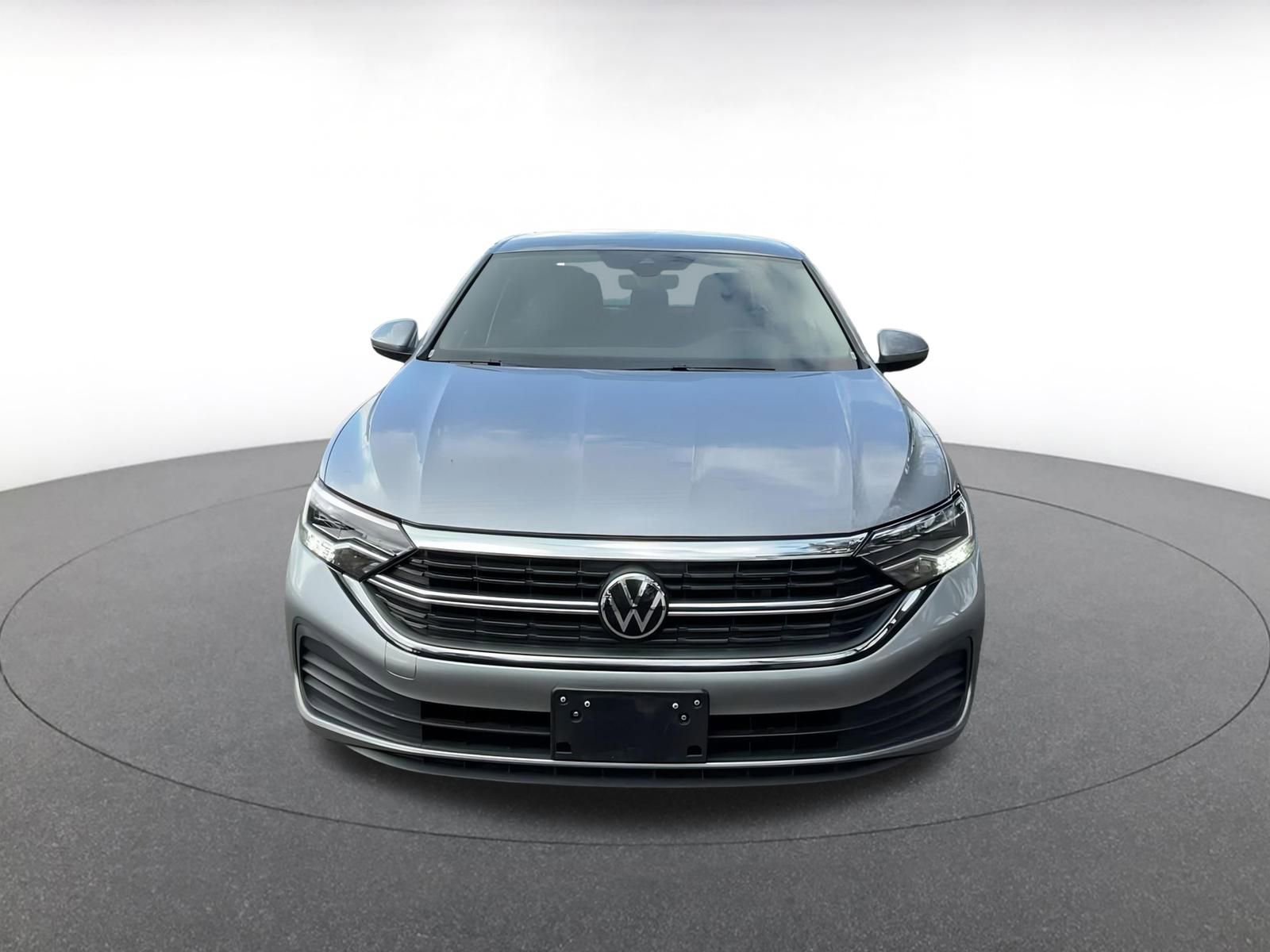 Thumbnail: 2024 Volkswagen Jetta - 5