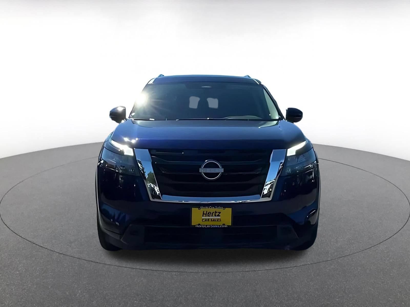 Thumbnail: 2025 Nissan Pathfinder - 4