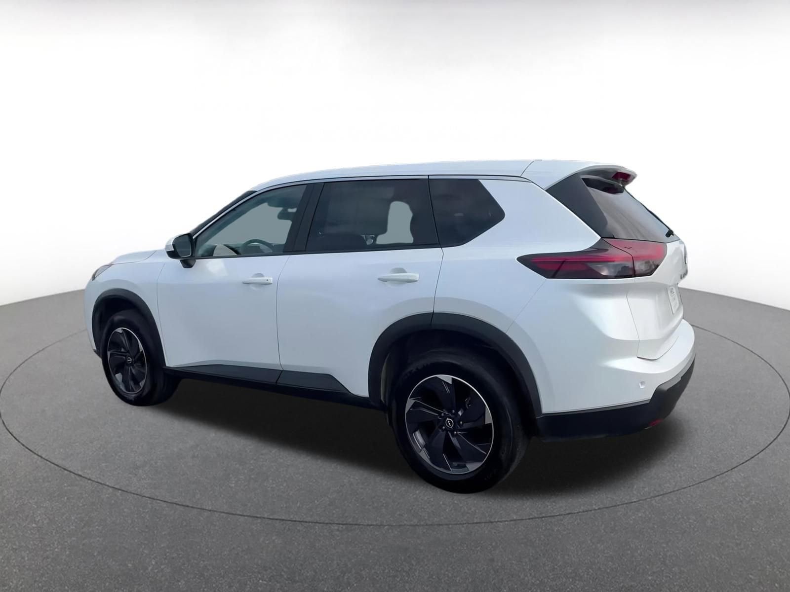 Thumbnail: 2024 Nissan Rogue - 10