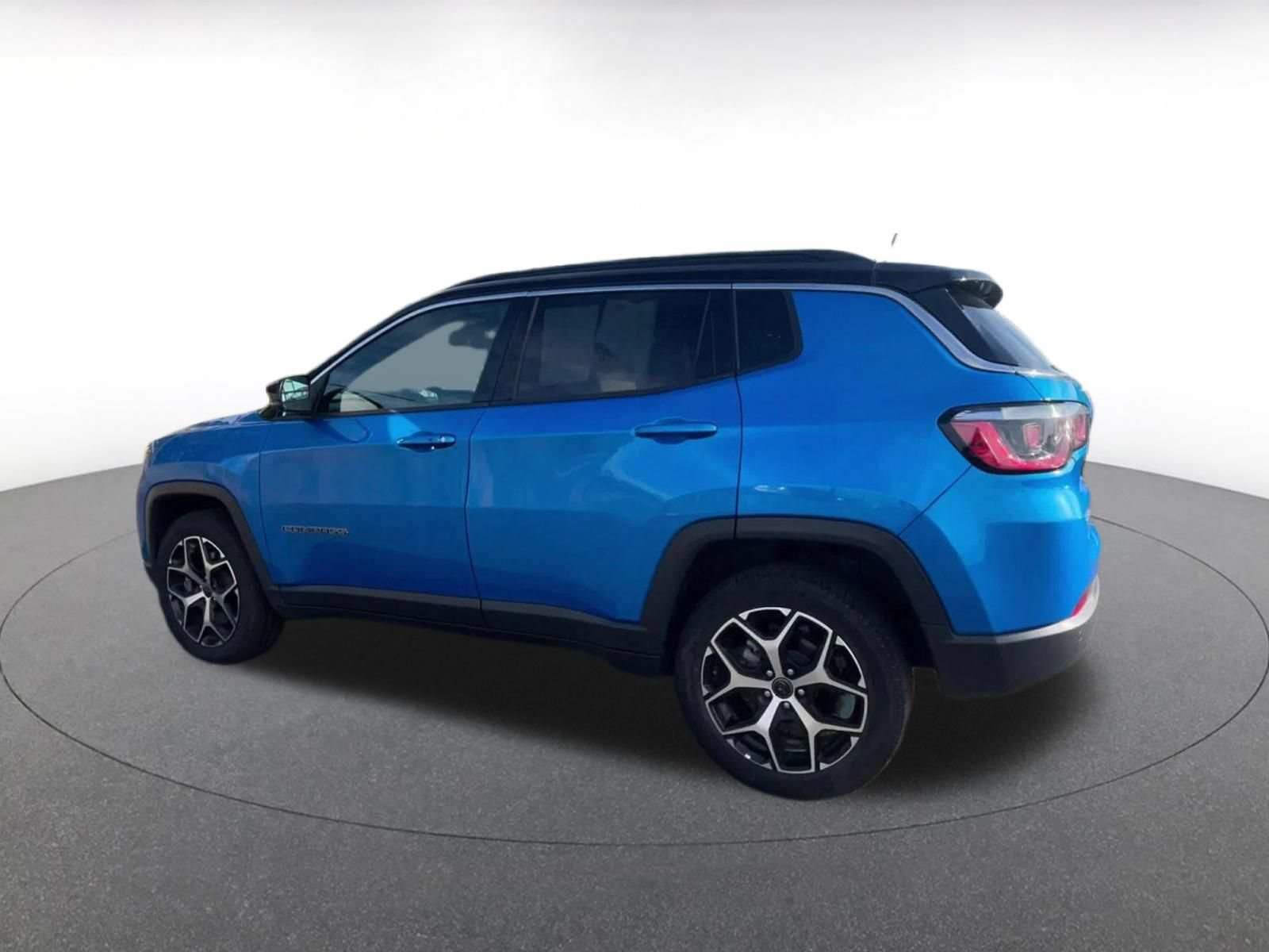 Thumbnail: 2025 Jeep Compass - 10