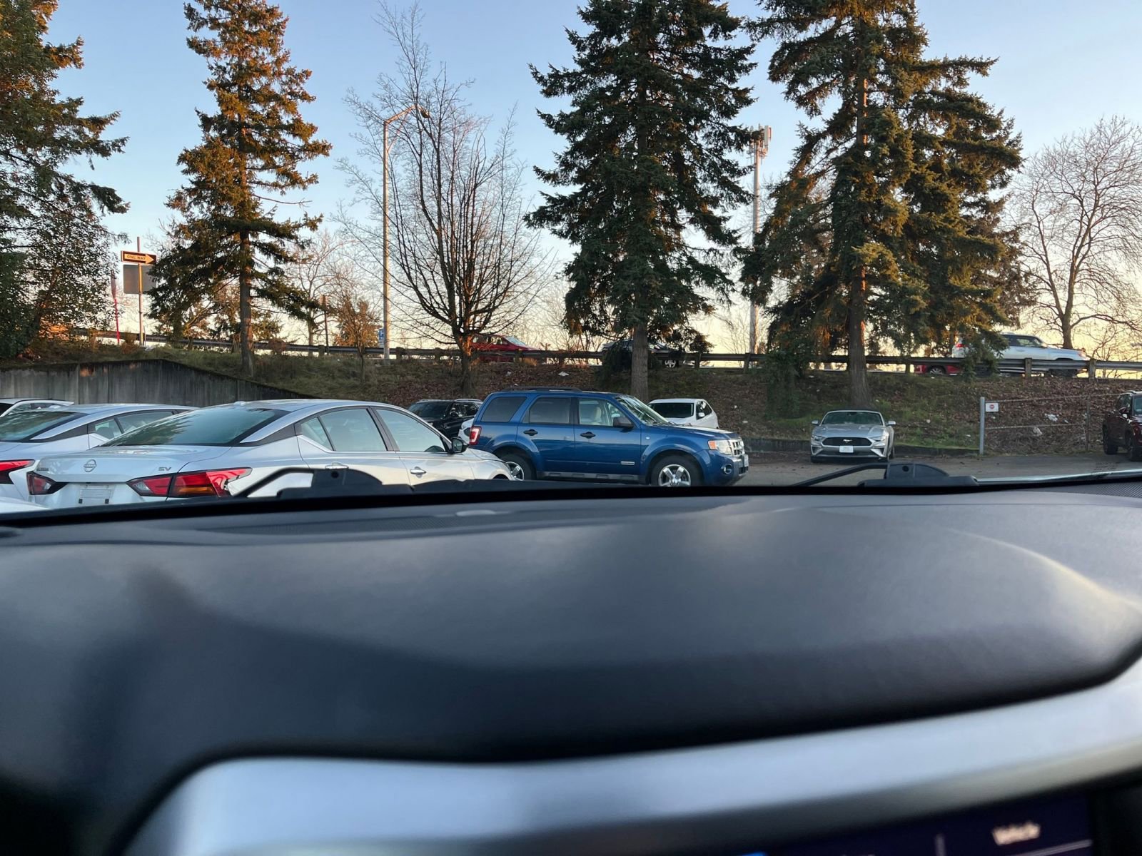 Thumbnail: 2023 GMC Acadia - 17