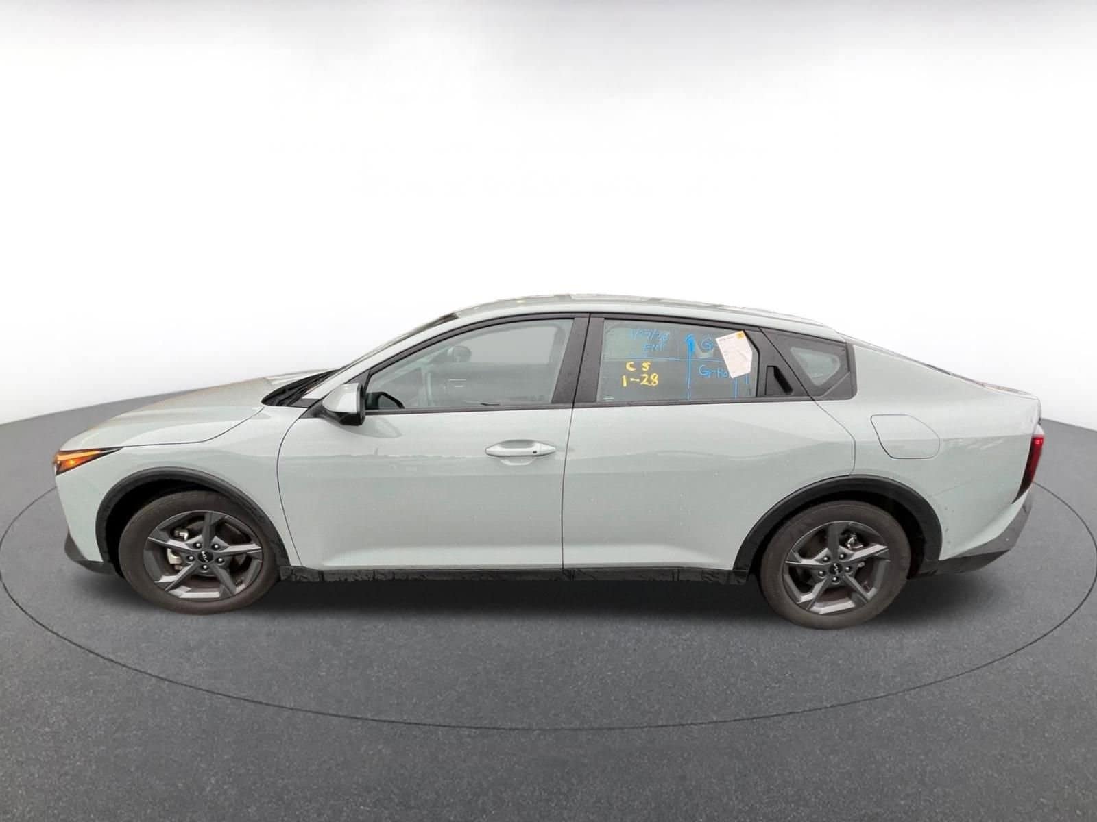 Thumbnail: 2025 Kia K4 - 4