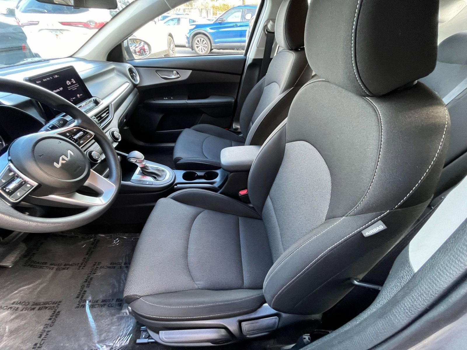 Thumbnail: 2024 Kia Forte - 27