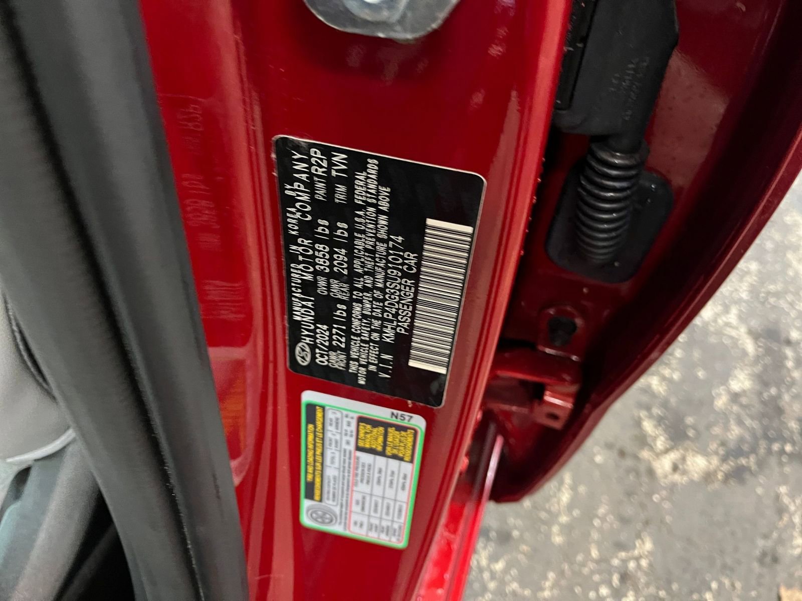 Thumbnail: 2025 Hyundai Elantra - 33