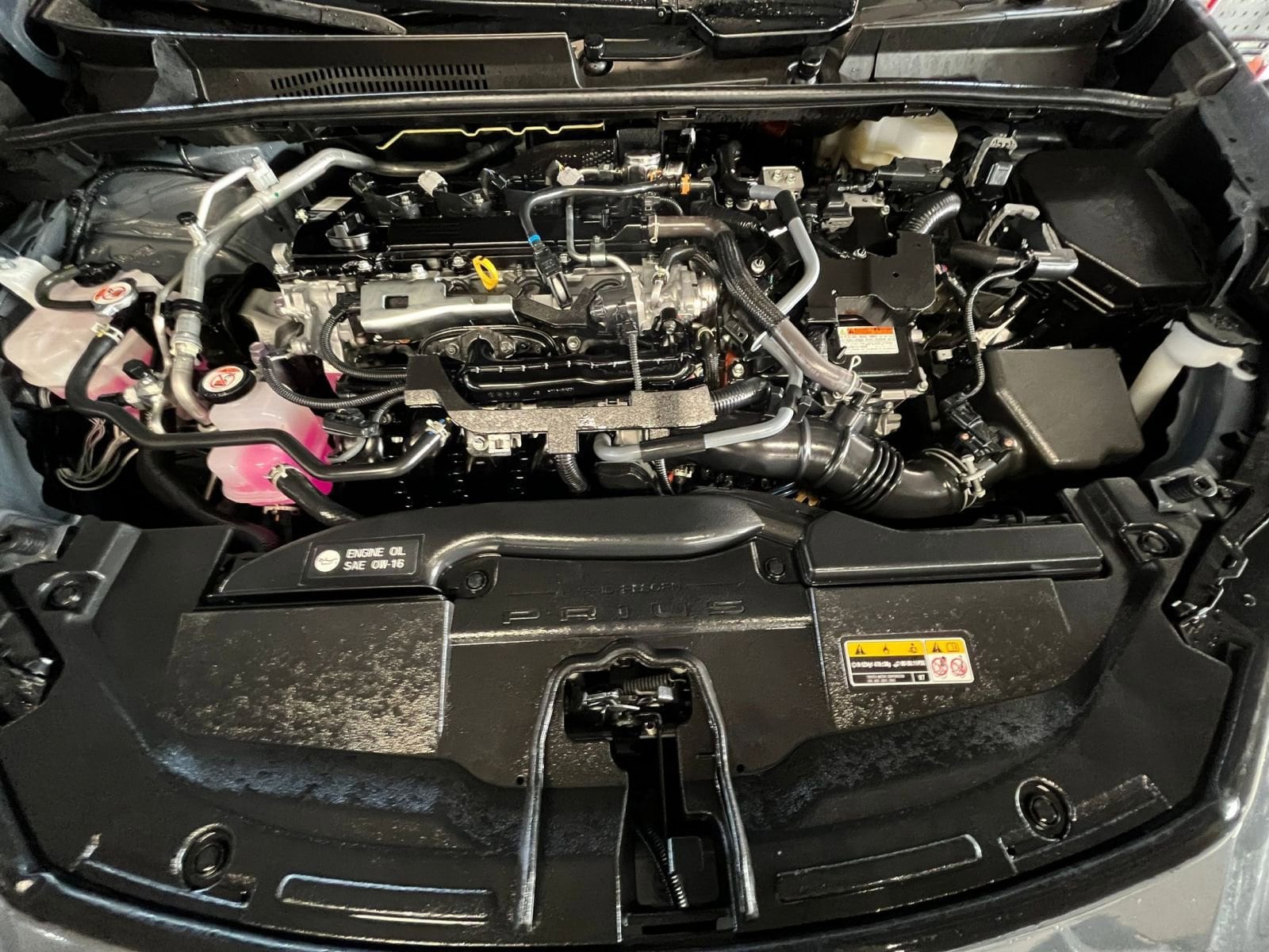 Thumbnail: 2025 Toyota Prius - 32