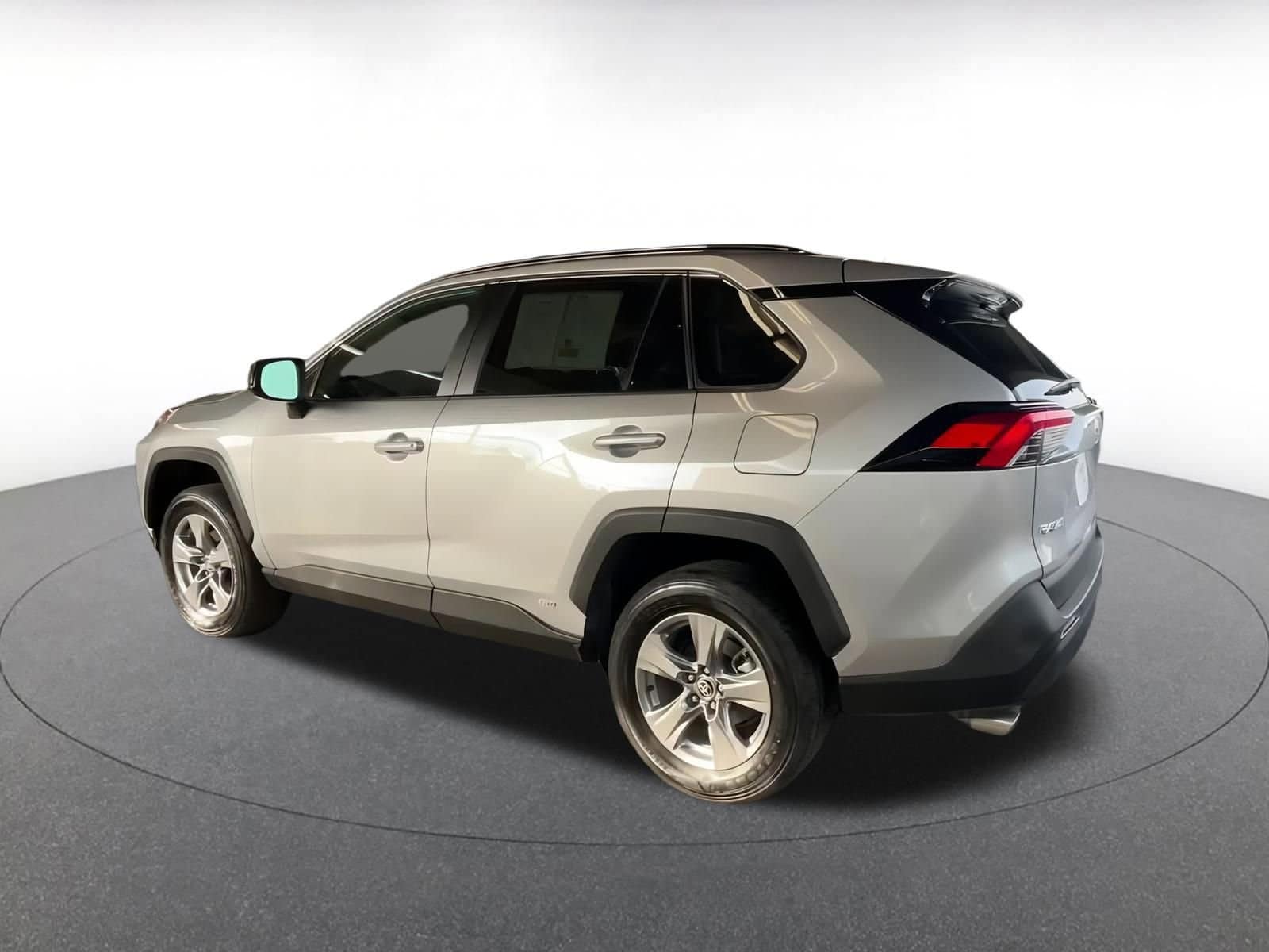 Thumbnail: 2025 Toyota RAV4 - 7