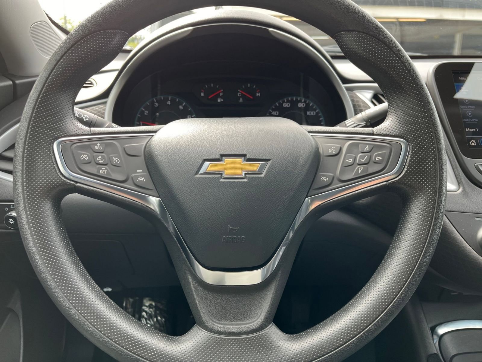 2023 Chevrolet Malibu LT 28