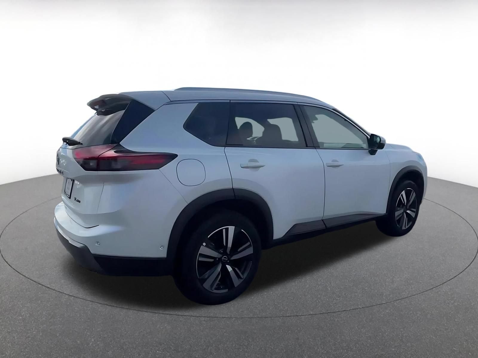 Thumbnail: 2026 Nissan Rogue - 15