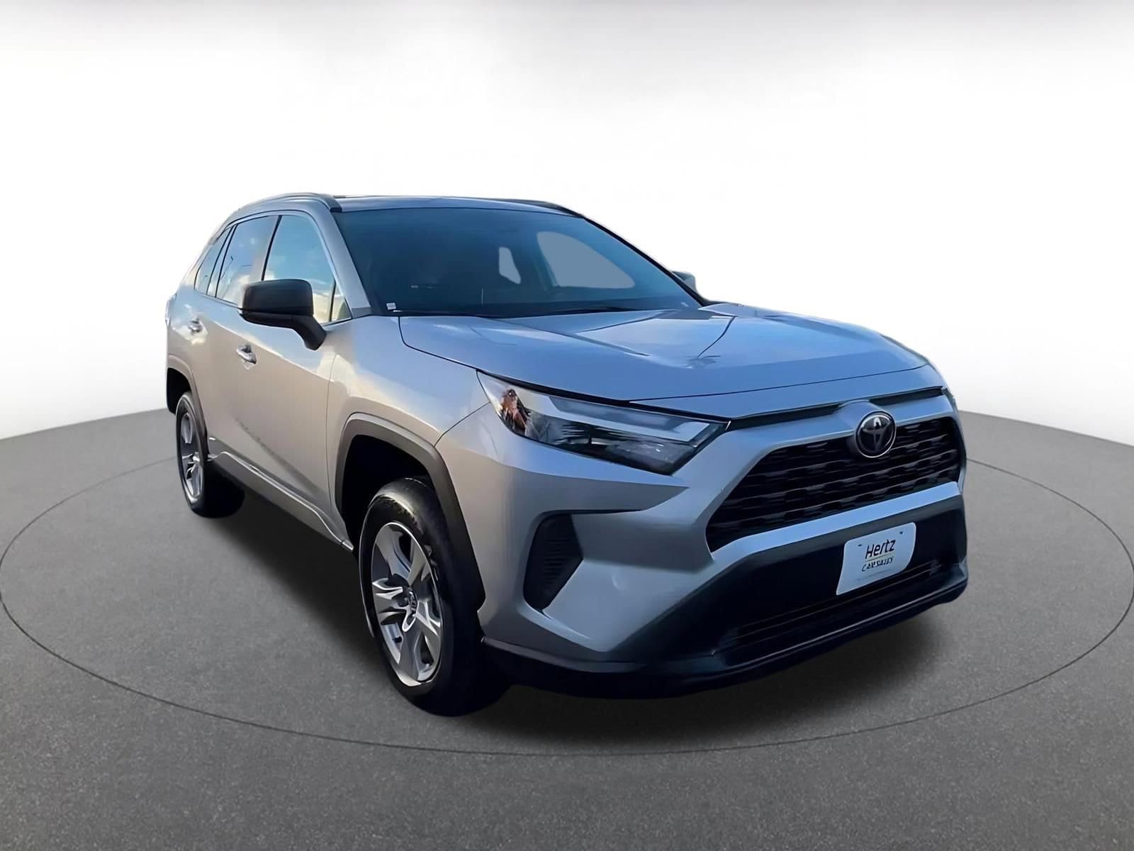 Thumbnail: 2025 Toyota RAV4 - 3