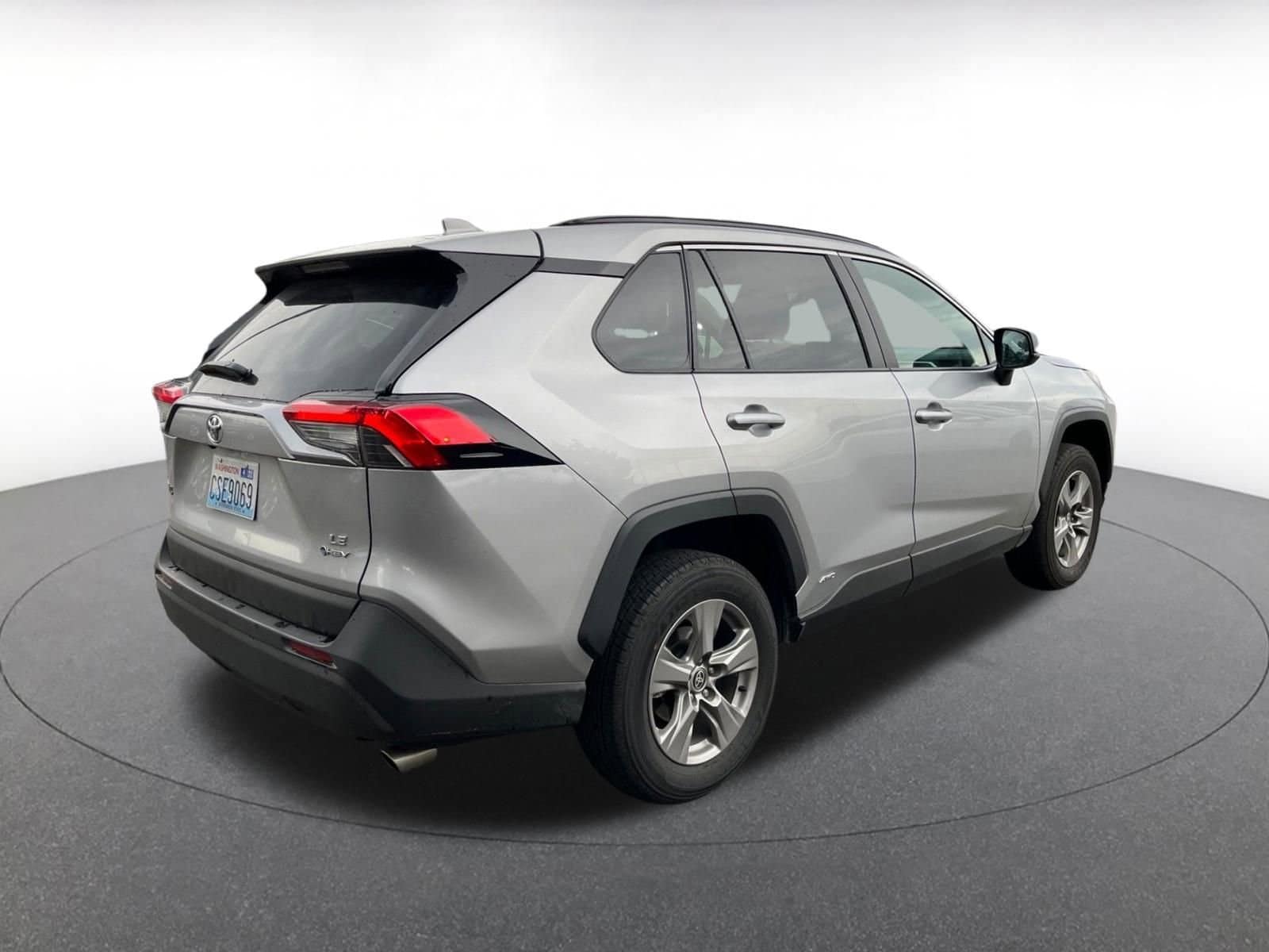 Thumbnail: 2025 Toyota RAV4 - 7