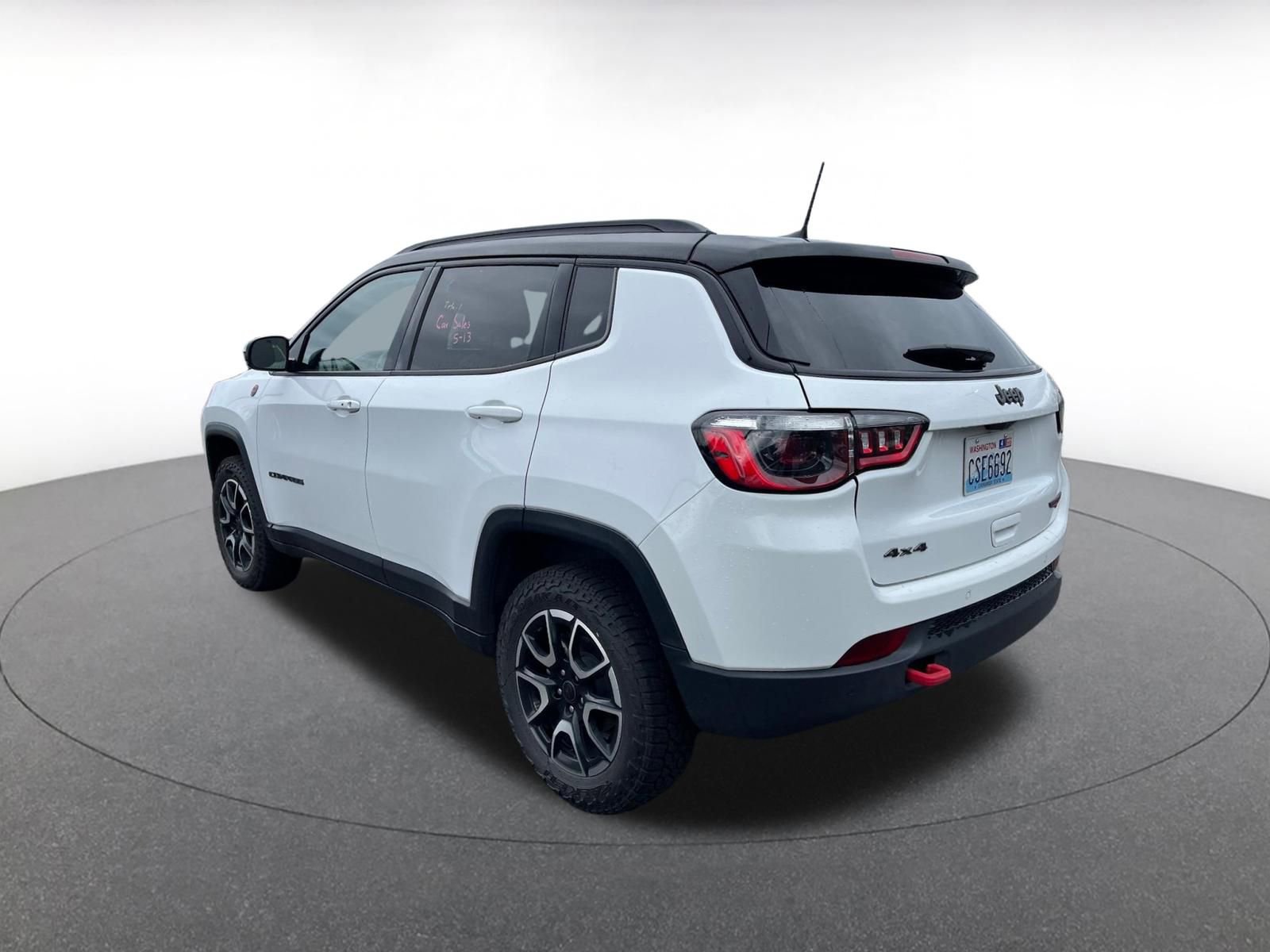 Thumbnail: 2025 Jeep Compass - 9
