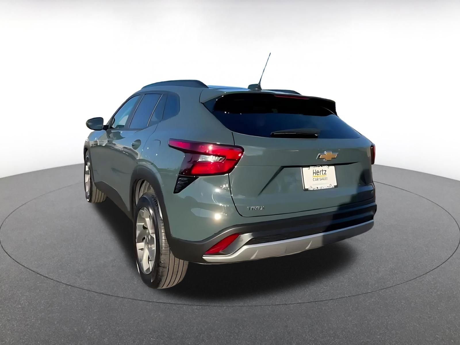 Thumbnail: 2025 Chevrolet Trax - 11