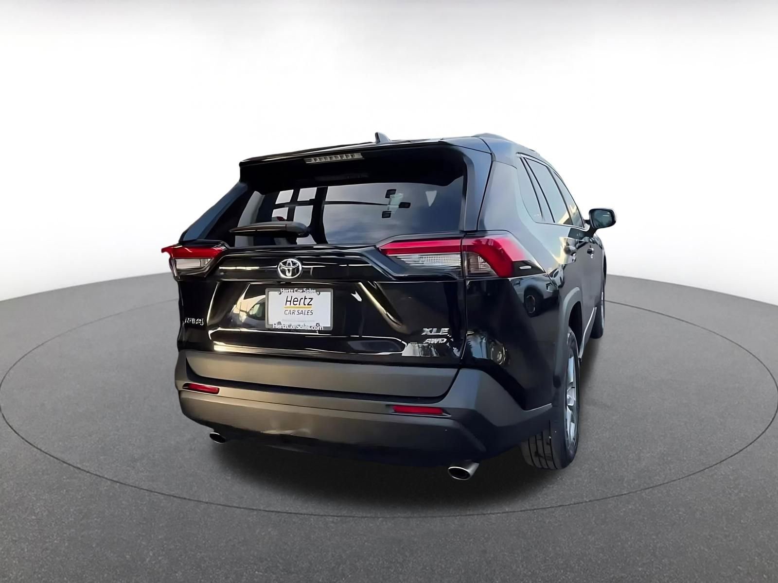 Thumbnail: 2025 Toyota RAV4 - 14