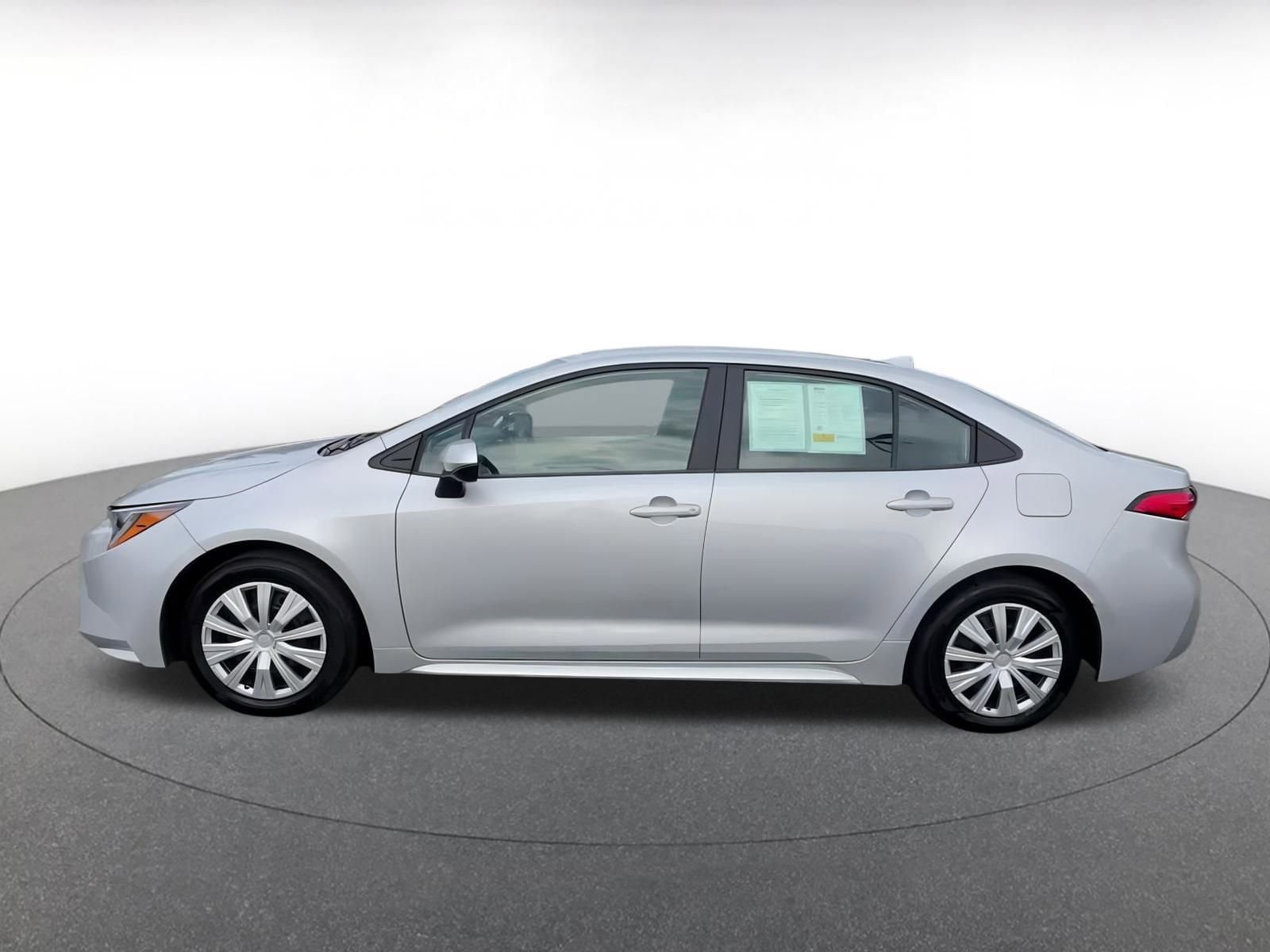 Thumbnail: 2024 Toyota Corolla - 8