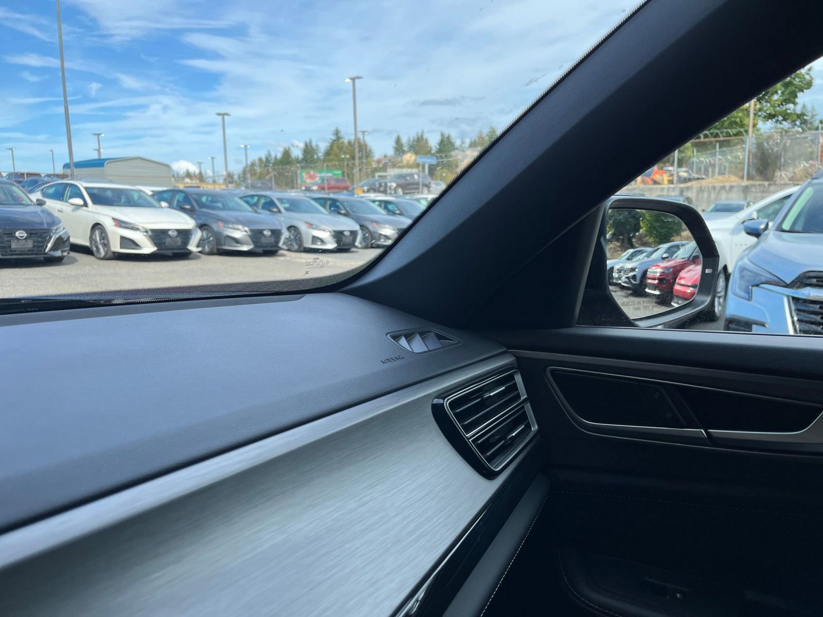 Thumbnail: 2025 Volkswagen Atlas - 35