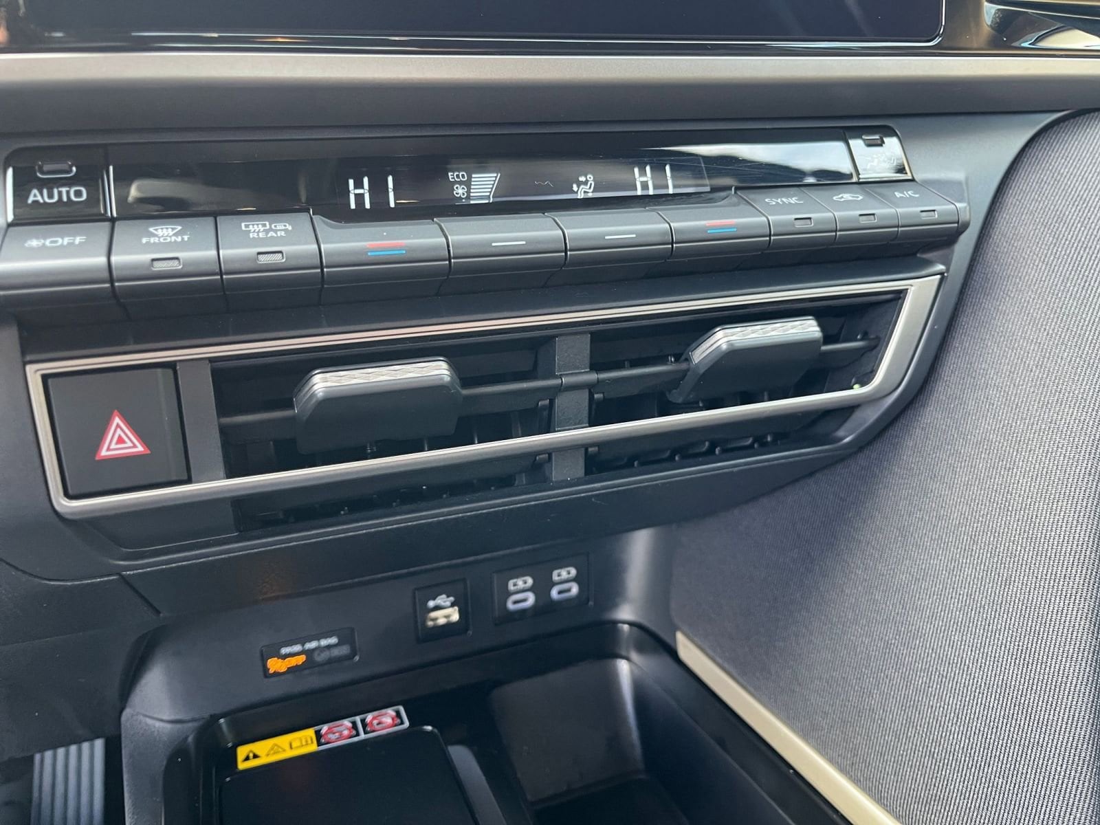 Thumbnail: 2025 Toyota Camry - 24