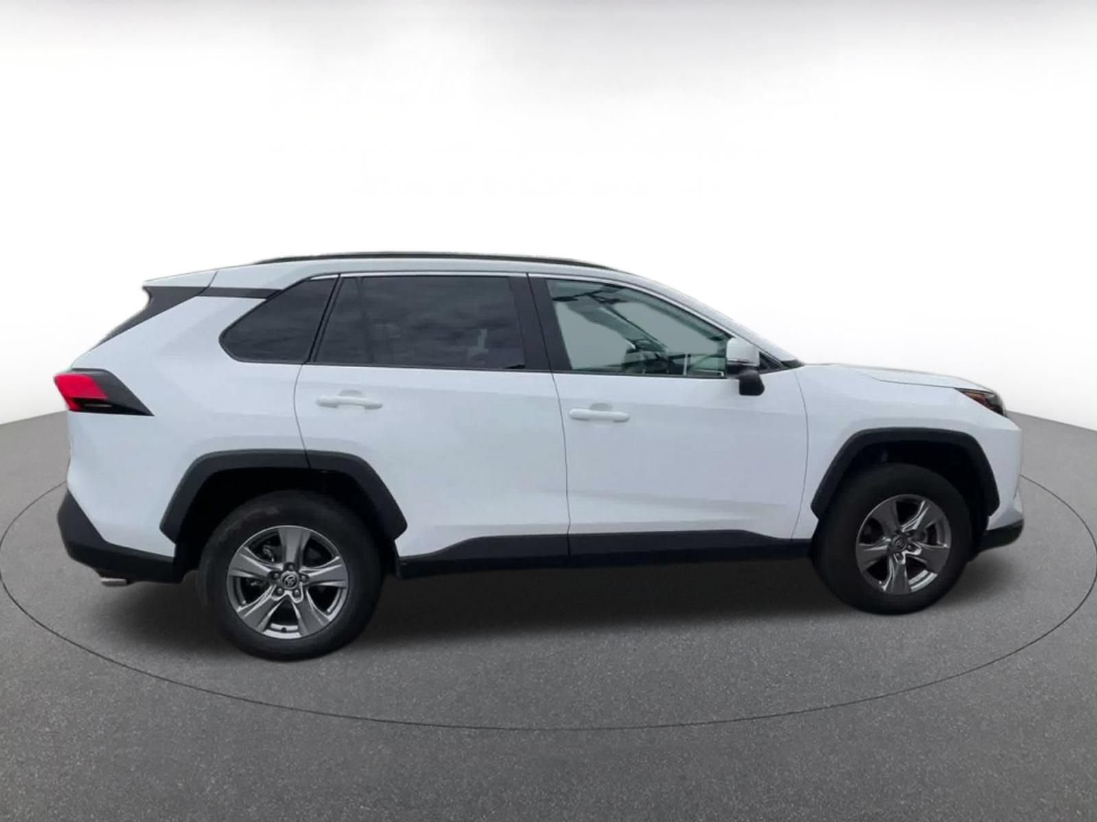 Thumbnail: 2025 Toyota RAV4 - 16
